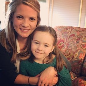 Meet your Posher, Carly